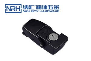 午夜无码福利视频